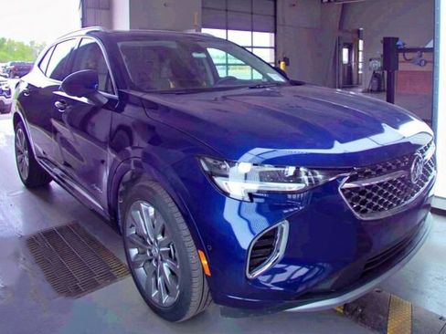 Used 2023 Buick Envision Avenir FWD image 1