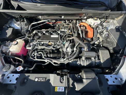 Used 2021 Toyota RAV4 XSE w/ XSE Grade Weather Package image 33