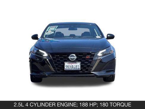 Used 2024 Nissan Altima 2.5 SR FWD image 11