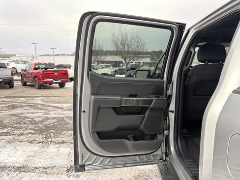 Certified 2021 Ford F150 XLT w/ Equipment Group 302A High image 28