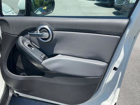 Used 2017 FIAT 500X Pop FWD image 28