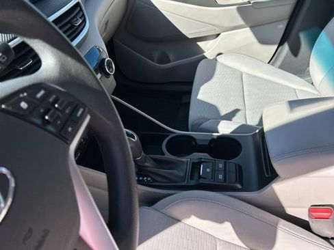 Used 2019 Hyundai Tucson SE w/ Cargo Package FWD image 29