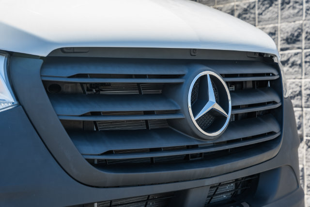 Used 2024 Mercedes-Benz Sprinter 3500 image 15