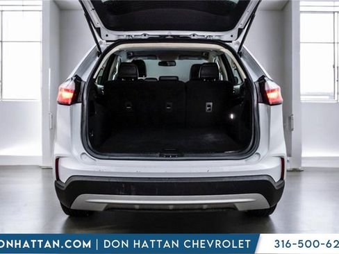 Used 2022 Ford Edge SEL image 35