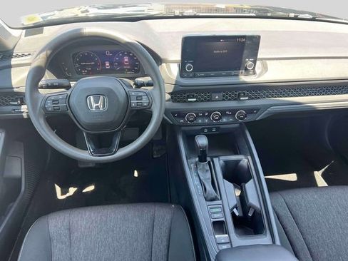 Used 2023 Honda Accord EX image 13