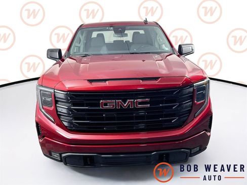 Used 2023 GMC Sierra 1500 Elevation AWD/4WD image 2