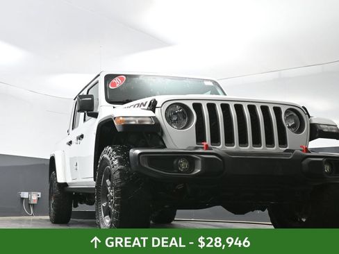 Used 2020 Jeep Gladiator Rubicon w/ Cold Weather Group AWD/4WD image 53