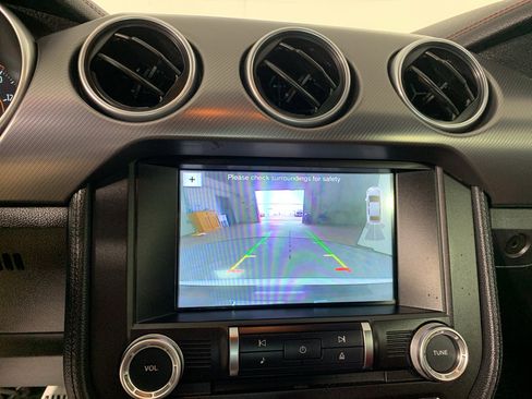 Used 2018 Ford Mustang GT Premium w/ Equipment Group 401A RWD image 27