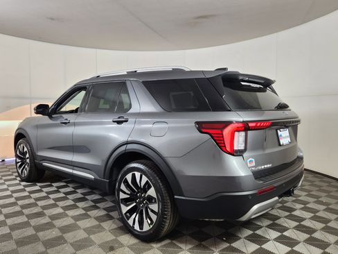 New 2026 Ford Explorer Platinum w/ LUX Leather Package AWD/4WD image 5