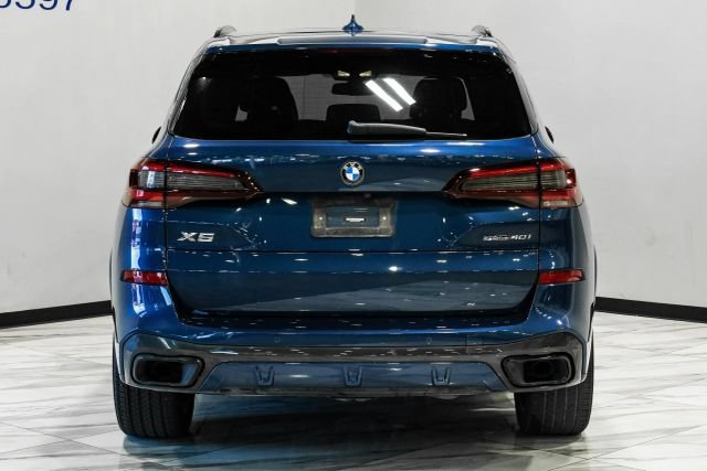 Used 2022 BMW X5 sDrive40i w/ M Sport Package RWD image 9
