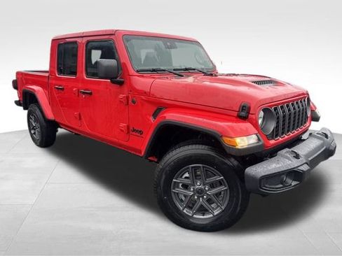 New 2025 Jeep Gladiator Sport image 1