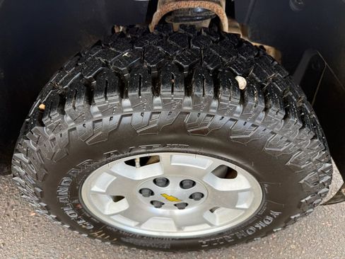 Used 2012 Chevrolet Silverado 1500 LT AWD/4WD image 10