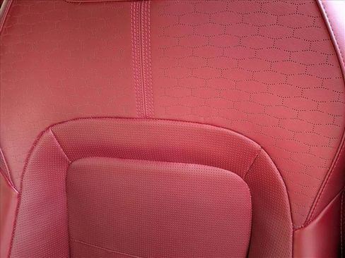 Certified 2025 Jaguar F-PACE R-Dynamic S image 12