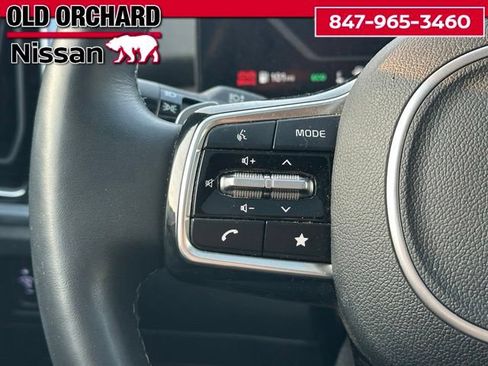 Used 2025 Kia Sorento SX Prestige AWD/4WD image 19