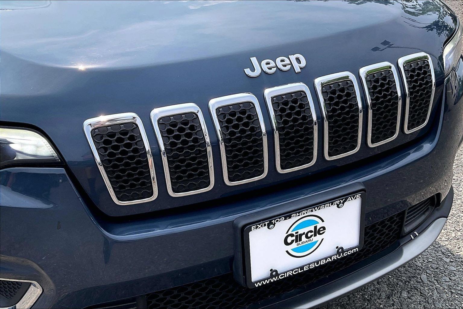 Used 2019 Jeep Cherokee Limited AWD/4WD image 30