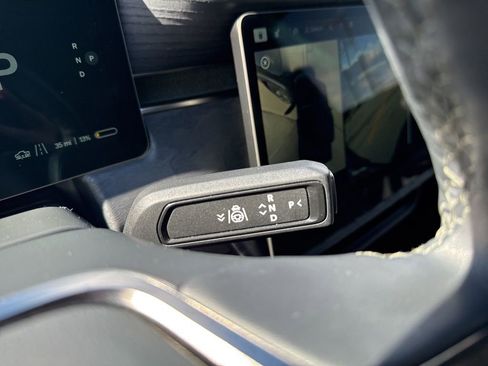 Used 2022 Rivian R1T Adventure AWD/4WD image 21