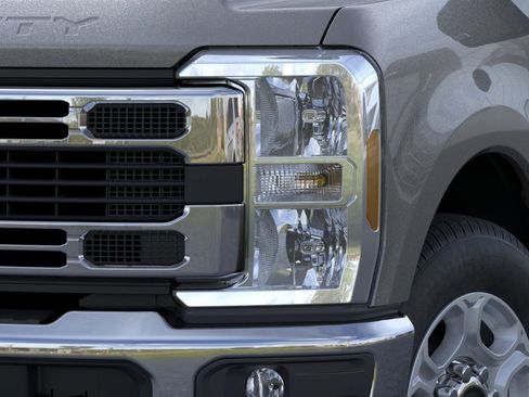 New 2026 Ford F350 XLT RWD image 40