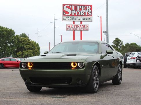Used 2018 Dodge Challenger GT w/ GT Interior Package AWD/4WD image 7