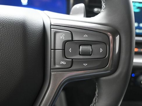 Used 2025 Chevrolet Silverado 1500 High Country w/ Technology Package AWD/4WD image 26