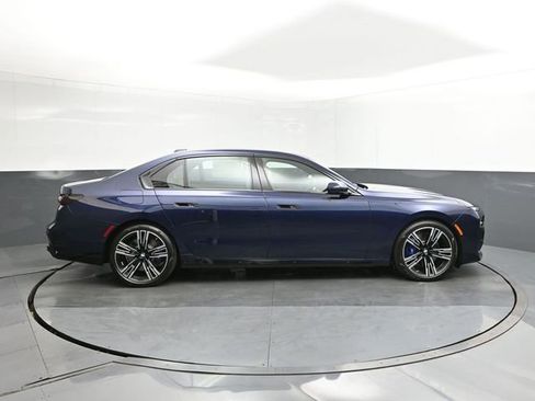 New 2025 BMW 760i xDrive w/ Executive Package image 26
