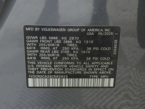 New 2025 Volkswagen Atlas Peak Edition SE image 32