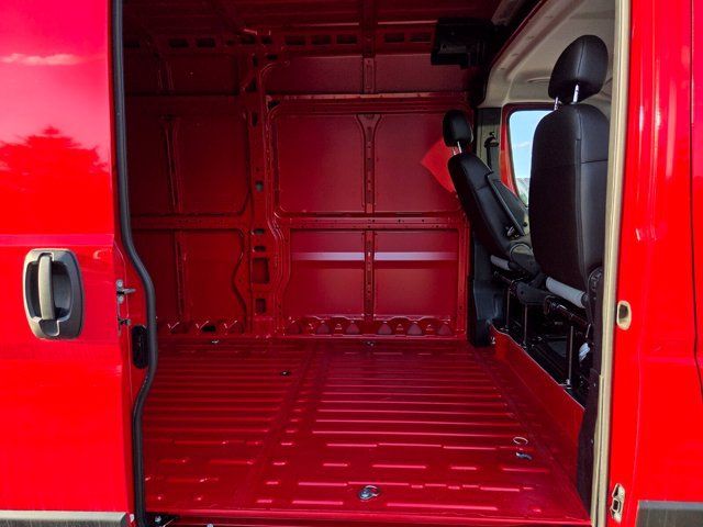 New 2026 RAM ProMaster 2500 w/ Convenience Group FWD image 6
