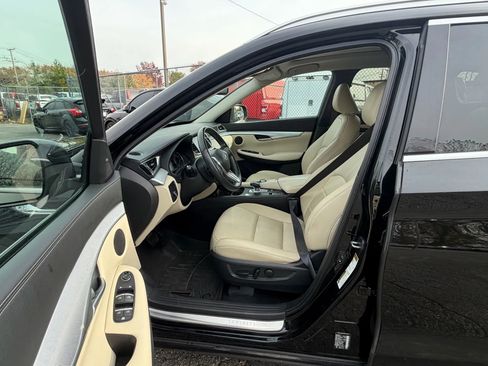 Used 2020 INFINITI QX50 Luxe w/ Cargo Package image 26