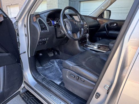 Used 2018 Nissan Armada Platinum w/ Interior Lighting Package AWD/4WD image 18