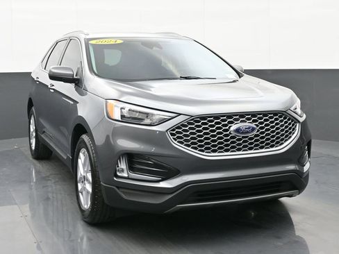 Used 2024 Ford Edge SEL w/ Convenience Package image 8