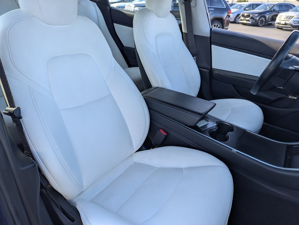 Used 2018 Tesla Model 3 AWD/4WD image 31