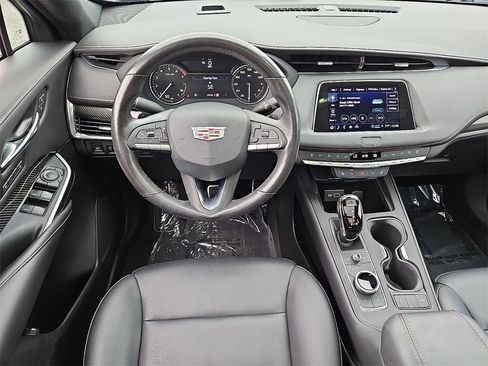 Used 2023 Cadillac XT4 Sport w/ Cold Weather Package image 12