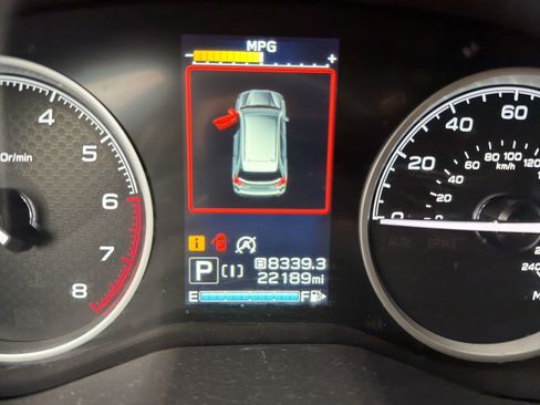 Used 2023 Subaru Forester Premium image 14