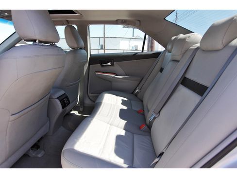 Used 2012 Toyota Camry XLE image 31