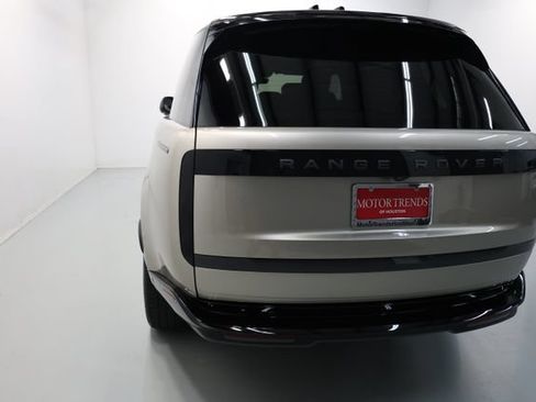 Used 2025 Land Rover Range Rover Long Wheelbase SE AWD/4WD image 66