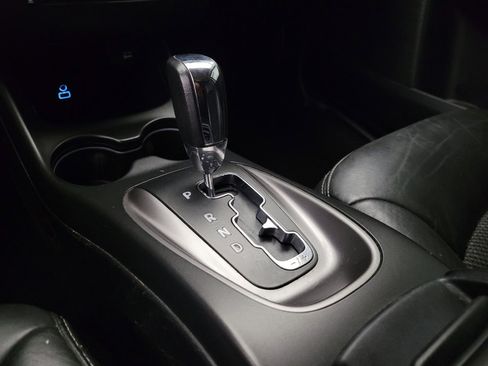 Used 2020 Dodge Journey Crossroad w/ Popular Equipment Group FWD image 26