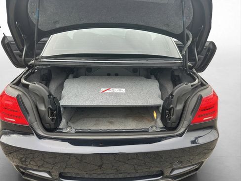 Used 2011 BMW M3 Convertible image 24