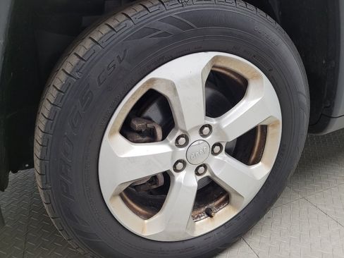 Used 2017 Jeep Compass Latitude AWD/4WD image 31