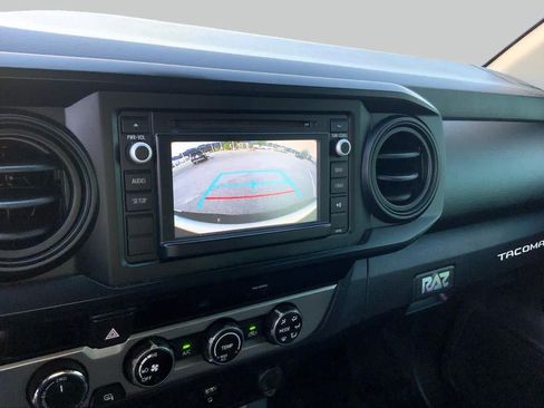 Used 2018 Toyota Tacoma SR w/ SR Convenience Package AWD/4WD image 26