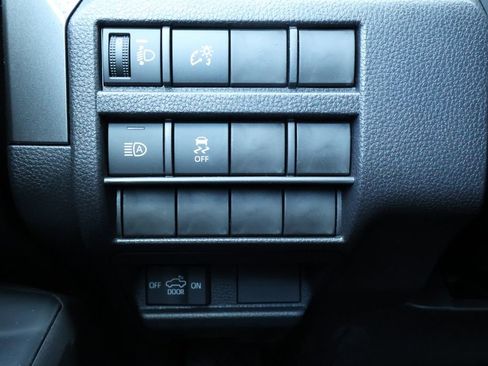 New 2025 Toyota Tacoma SR5 w/ Blackout Package (GST) image 15