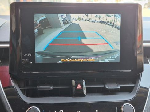 Used 2023 Toyota Corolla LE w/ Carpet Mat Package (TMS) FWD image 13