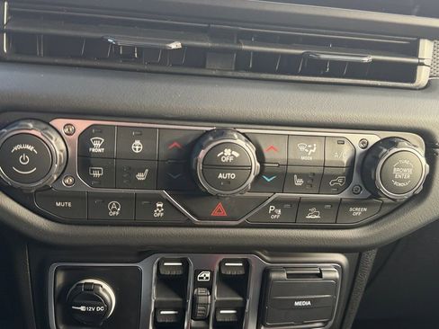 New 2026 Jeep Wrangler Rubicon image 19