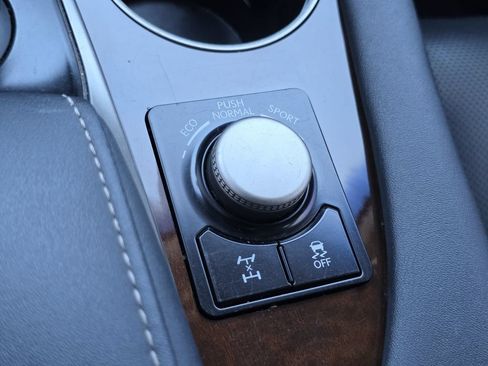 Used 2017 Lexus RX 350 AWD w/ Premium Package image 27