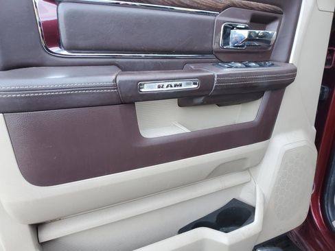 Used 2018 RAM 2500 Longhorn image 16