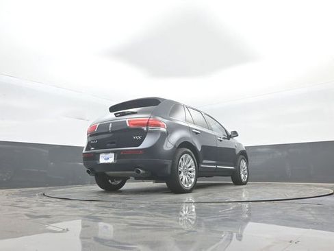 Used 2014 Lincoln MKX FWD w/ Equipment Group 101A image 38