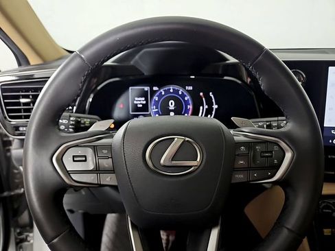 Used 2024 Lexus NX 250 FWD image 20