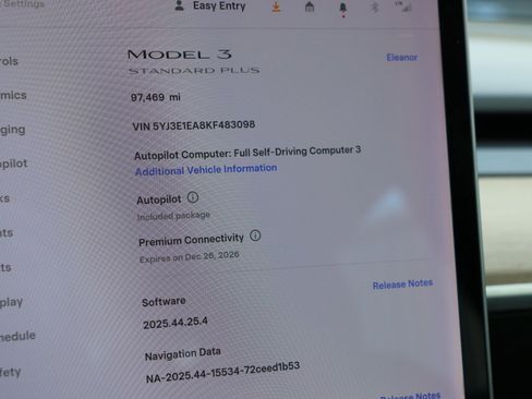 Used 2019 Tesla Model 3 image 19