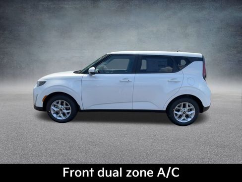 New 2025 Kia Soul S image 13