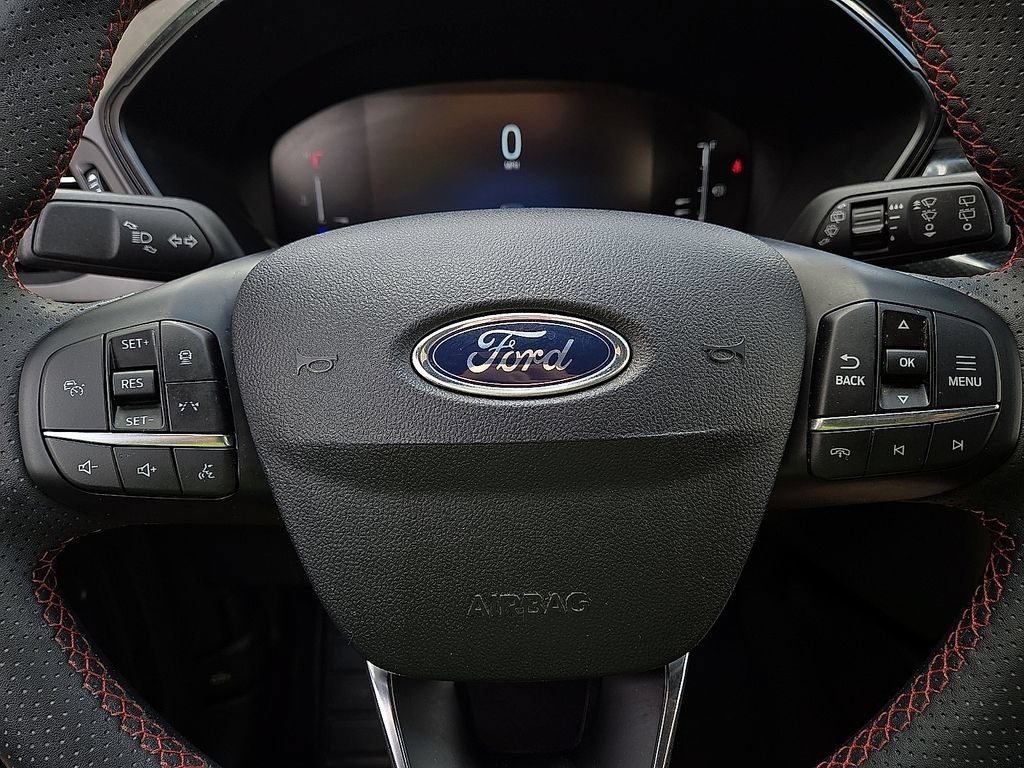 Used 2024 Ford Escape ST-Line w/ Tech Pack #1 FWD image 19