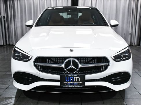 Used 2025 Mercedes-Benz C 300 4MATIC Sedan image 2