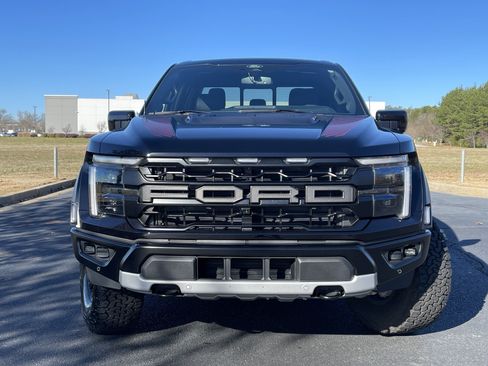 Used 2025 Ford F150 Raptor image 3